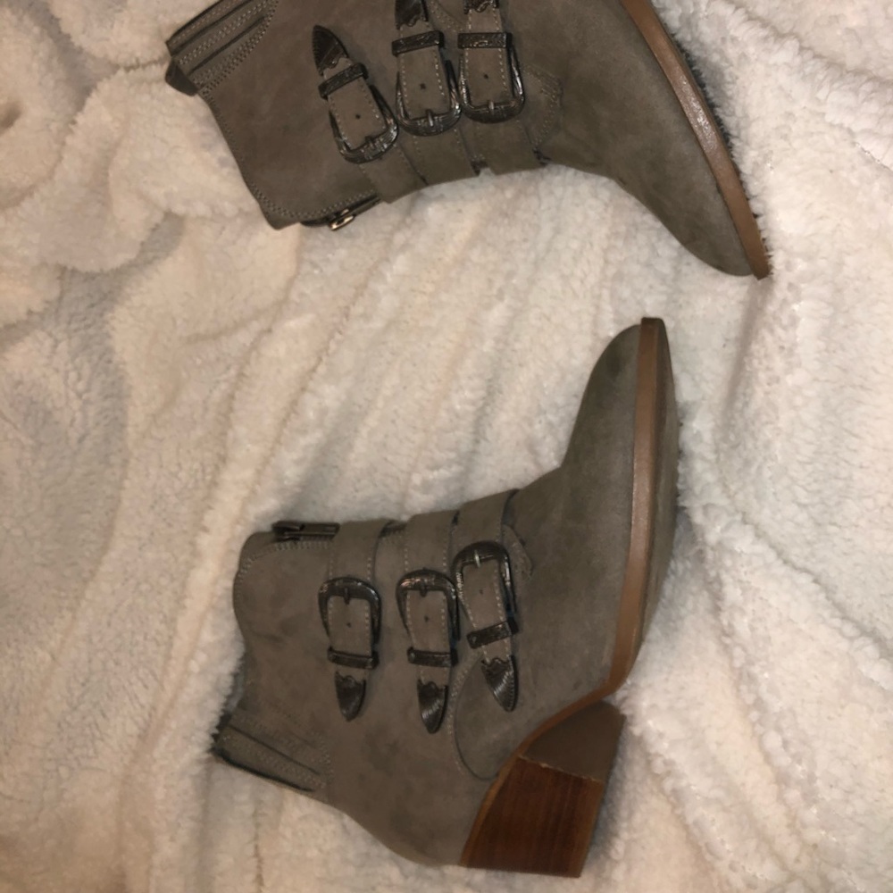 New booties! - Picture 3 of 3